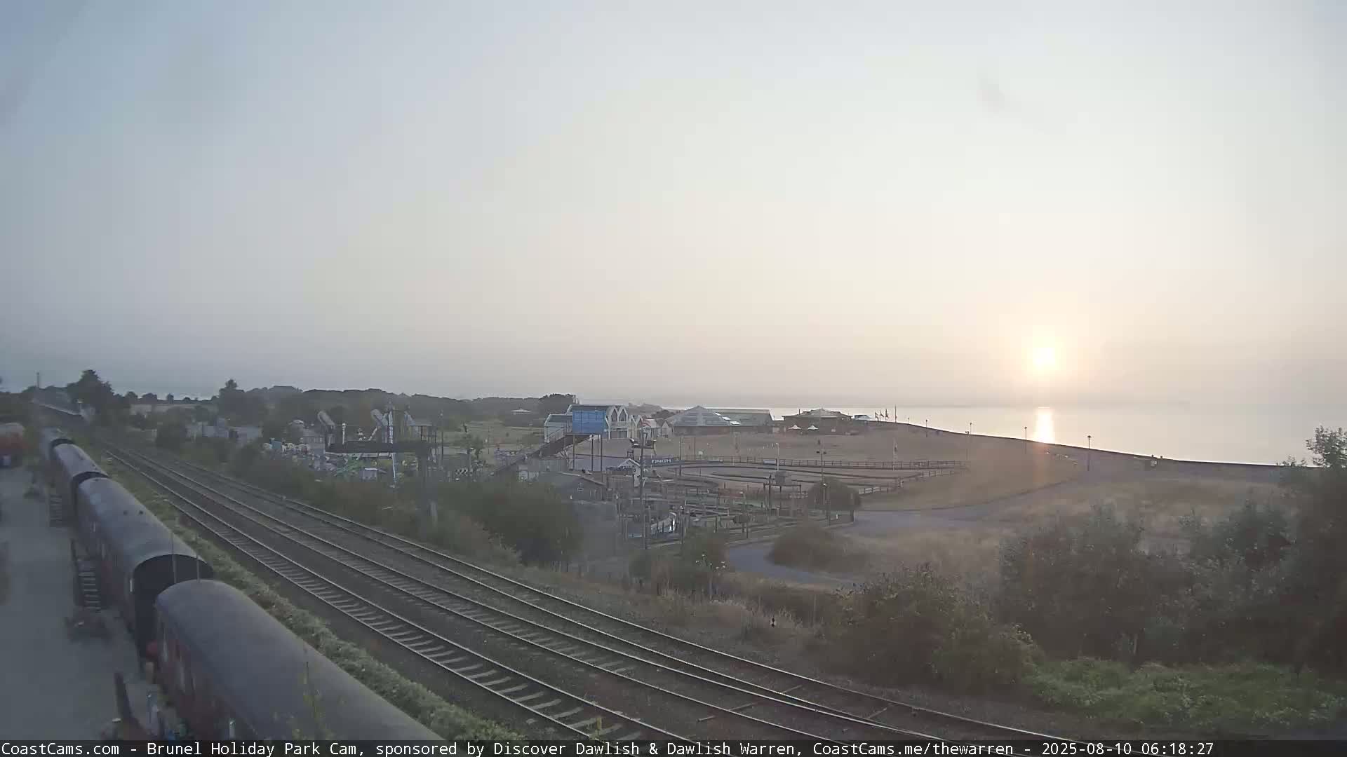 Dawlish Warren Coast & Railway & Amusement Park Live Cam - Teignbridge, Devon, South West, England, United Kingdom