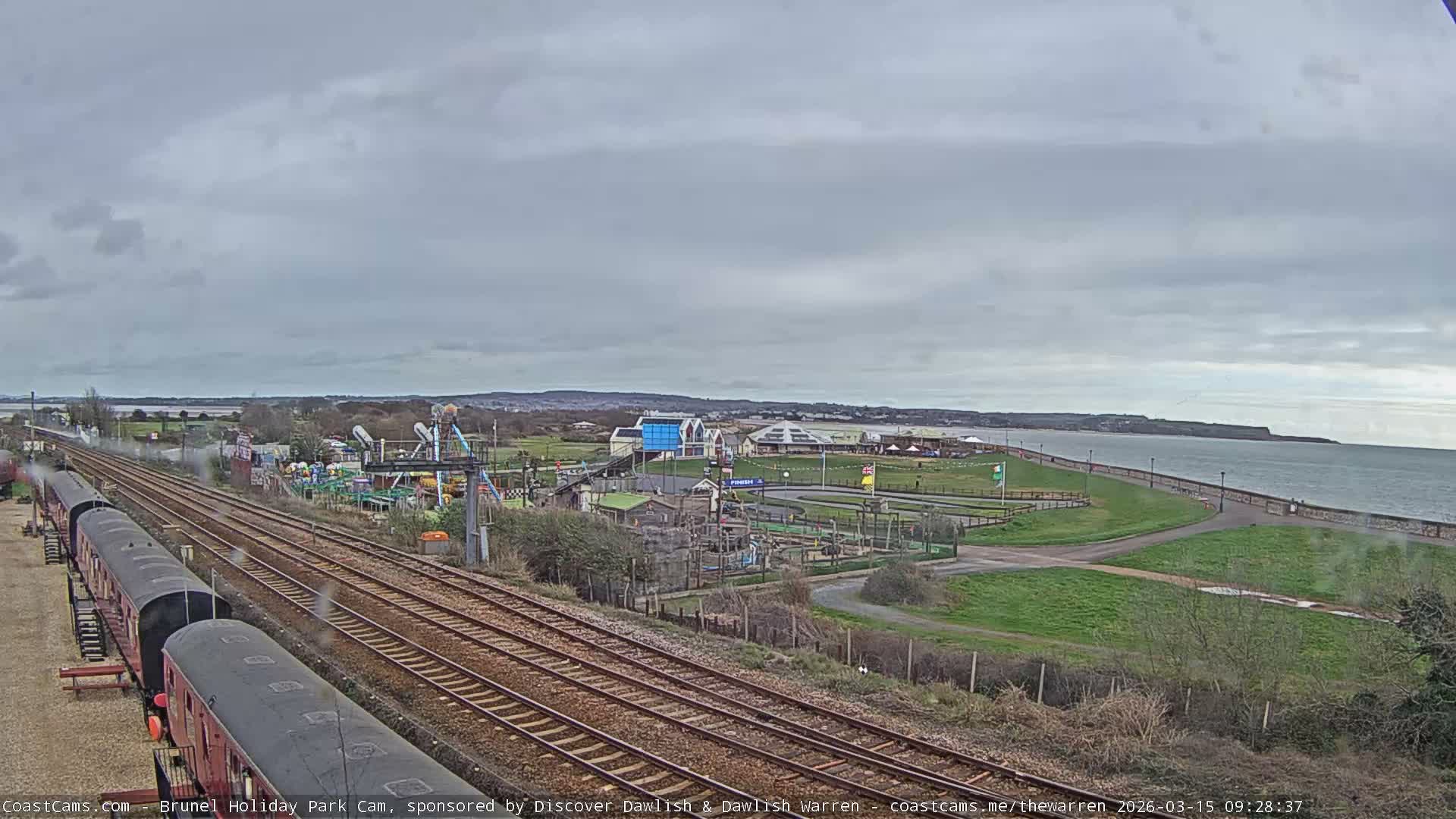 Dawlish Warren Coast & Railway & Amusement Park Live Cam - Teignbridge, Devon, South West, England, United Kingdom