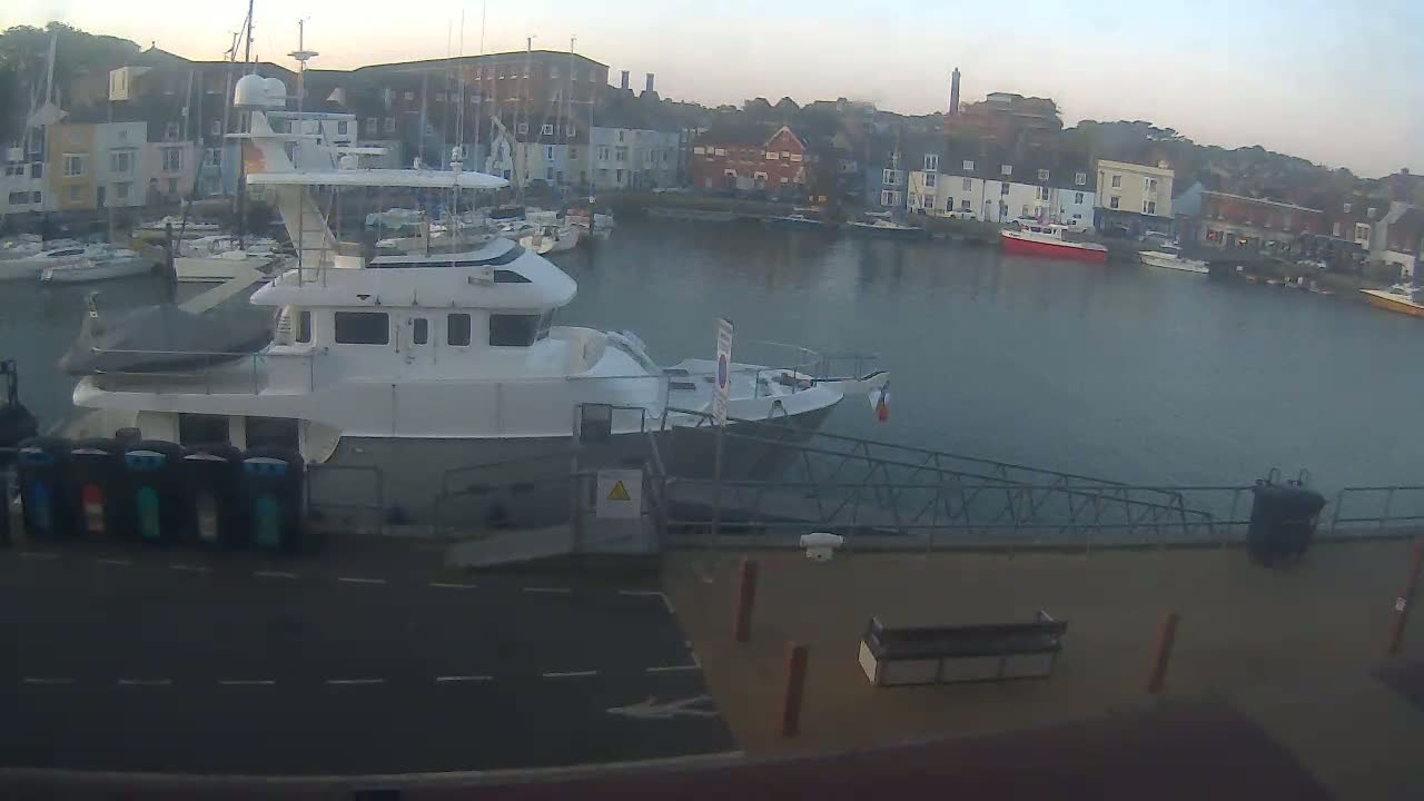 Weymouth Harbour Live Cam - Weymouth, Dorset, South West, England, United Kingdom