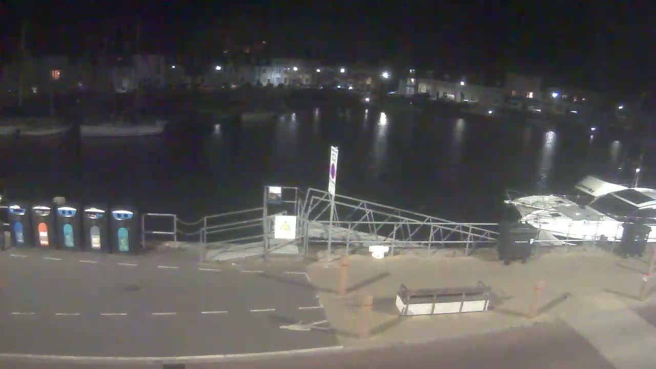 Weymouth Harbour Live Cam - Weymouth, Dorset, South West, England, United Kingdom