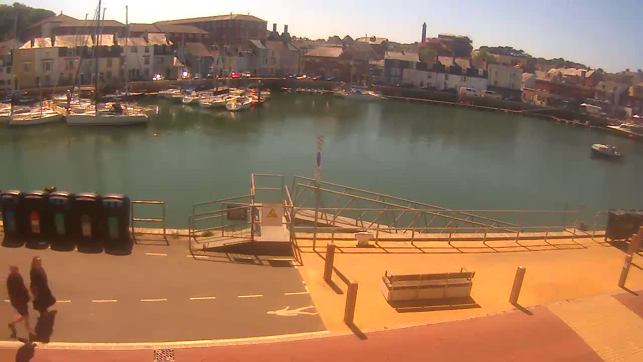 Weymouth Harbour Live Cam - Weymouth, Dorset, South West, England, United Kingdom