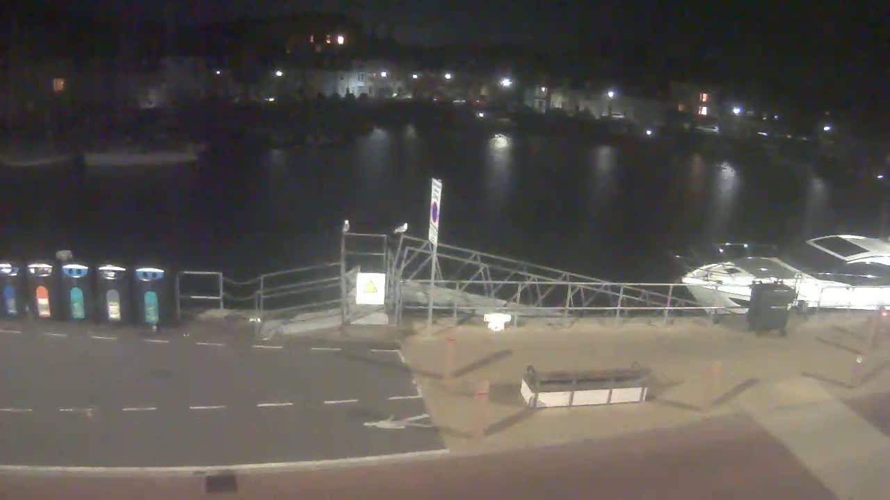 Weymouth Harbour Live Cam - Weymouth, Dorset, South West, England, United Kingdom