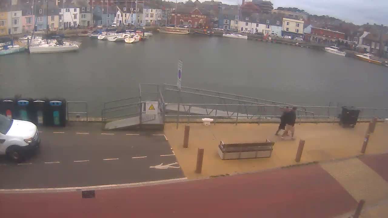 Weymouth Harbour Live Cam - Weymouth, Dorset, South West, England, United Kingdom