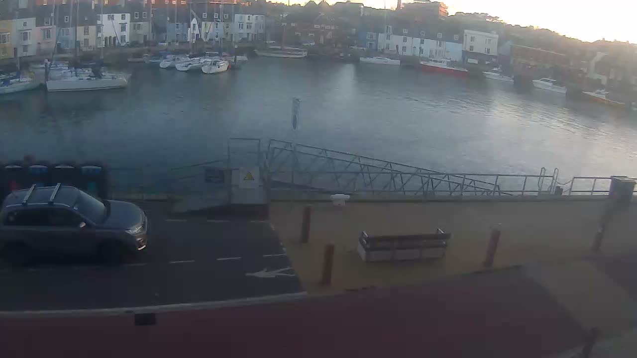 Weymouth Harbour Live Cam - Weymouth, Dorset, South West, England, United Kingdom