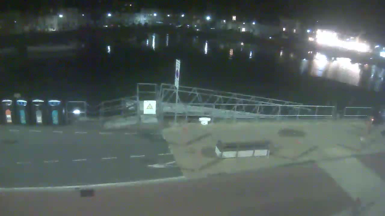 Weymouth Harbour Live Cam - Weymouth, Dorset, South West, England, United Kingdom