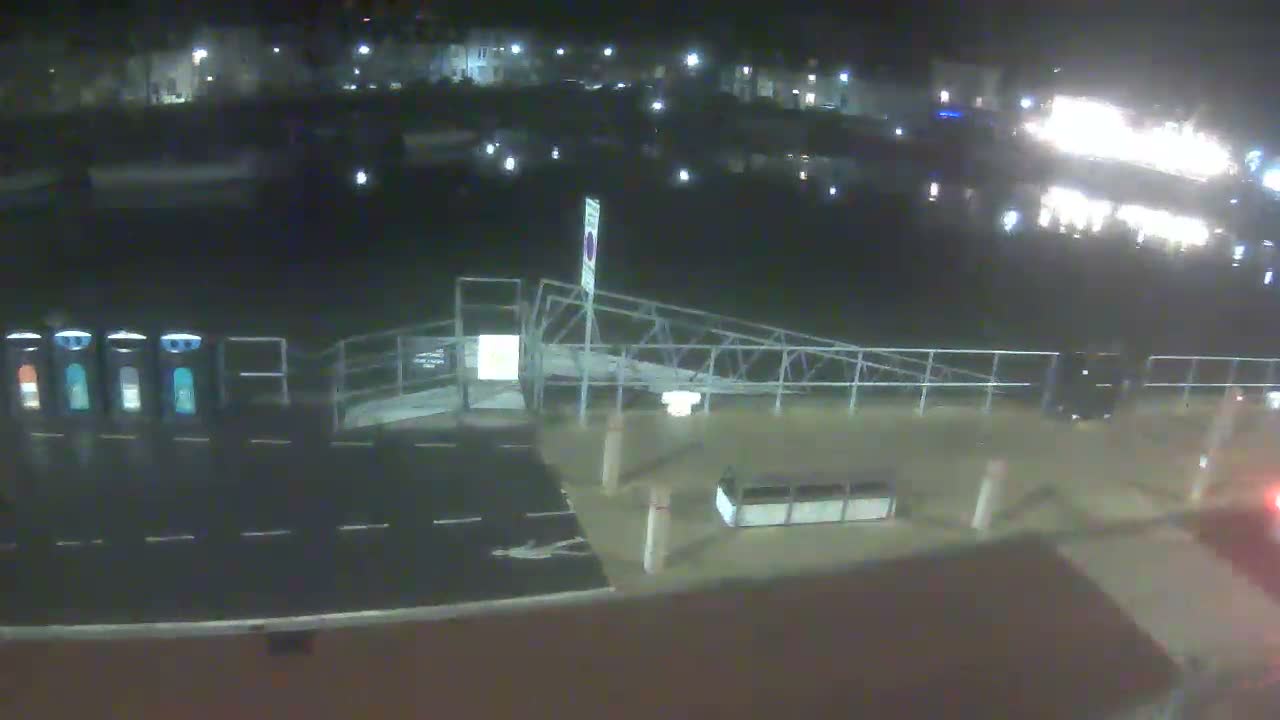 Weymouth Harbour Live Cam - Weymouth, Dorset, South West, England, United Kingdom