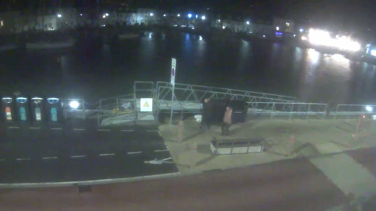 Weymouth Harbour Live Cam - Weymouth, Dorset, South West, England, United Kingdom
