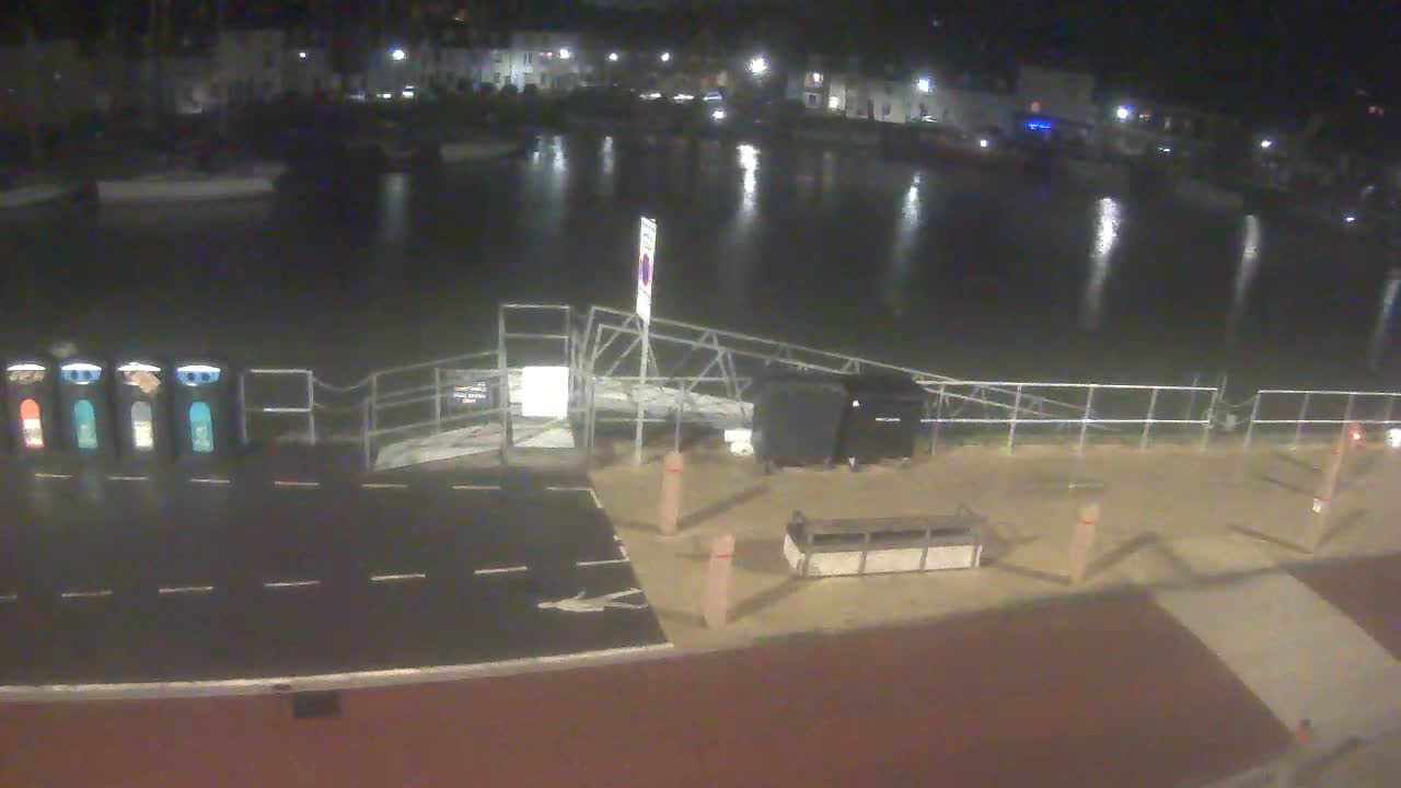 Weymouth Harbour Live Cam - Weymouth, Dorset, South West, England, United Kingdom