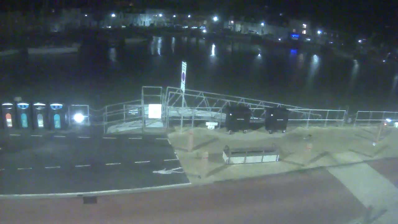 Weymouth Harbour Live Cam - Weymouth, Dorset, South West, England, United Kingdom
