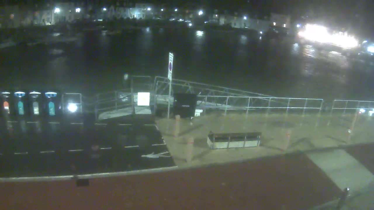 Weymouth Harbour Live Cam - Weymouth, Dorset, South West, England, United Kingdom