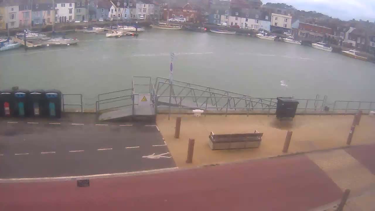 Weymouth Harbour Live Cam - Weymouth, Dorset, South West, England, United Kingdom