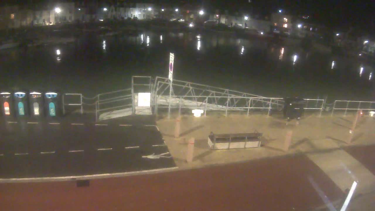 Weymouth Harbour Live Cam - Weymouth, Dorset, South West, England, United Kingdom