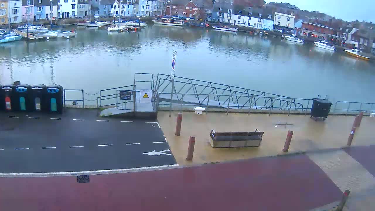 Weymouth Harbour Live Cam - Weymouth, Dorset, South West, England, United Kingdom
