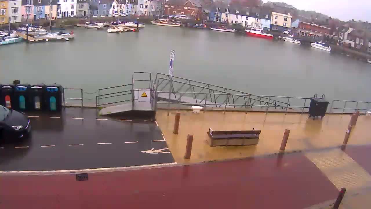 Weymouth Harbour Live Cam - Weymouth, Dorset, South West, England, United Kingdom