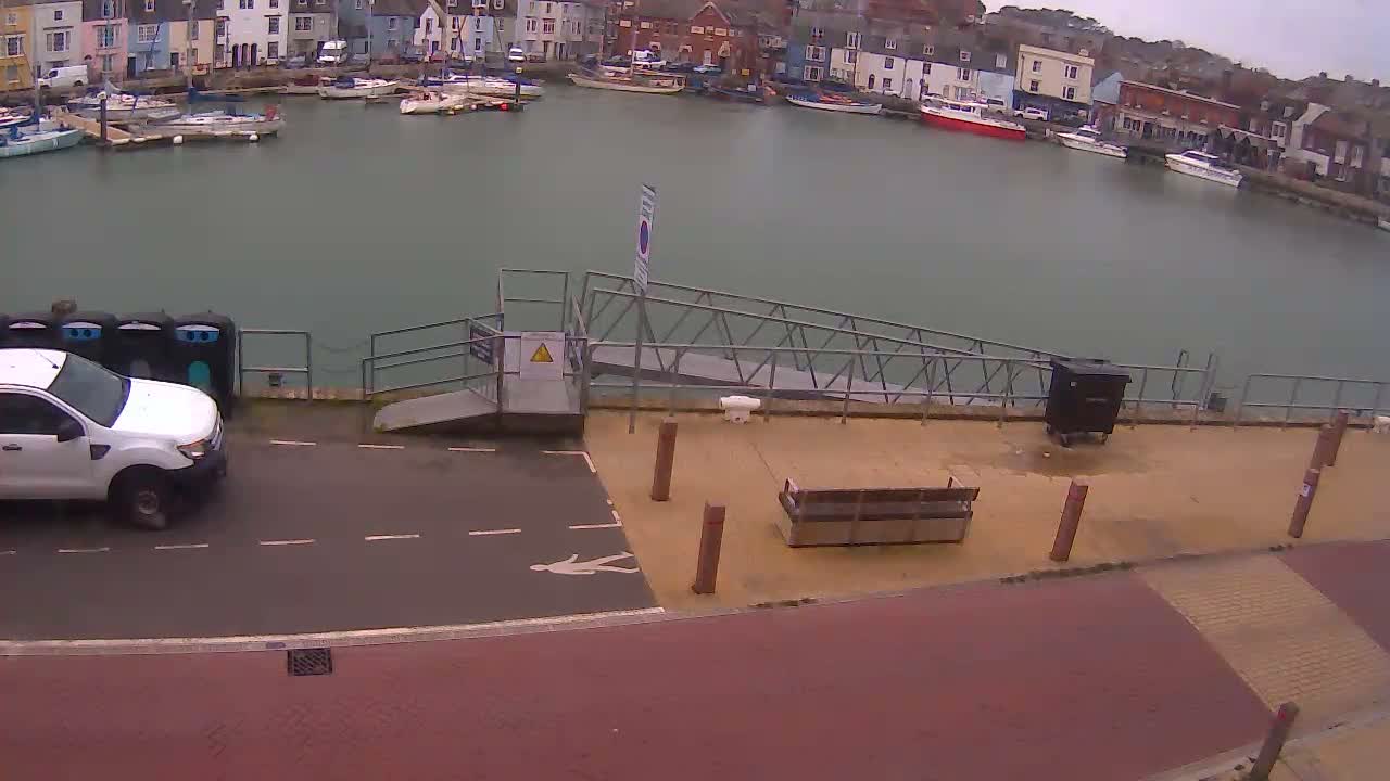 Weymouth Harbour Live Cam - Weymouth, Dorset, South West, England, United Kingdom
