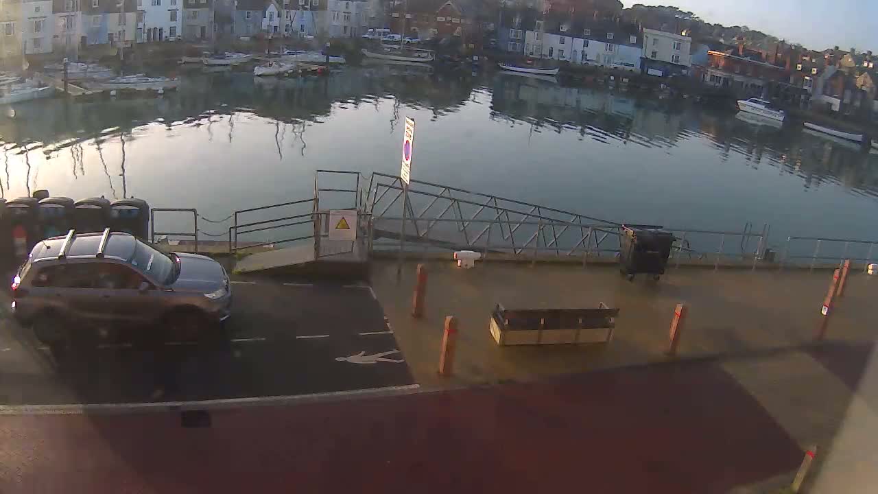 Weymouth Harbour Live Cam - Weymouth, Dorset, South West, England, United Kingdom