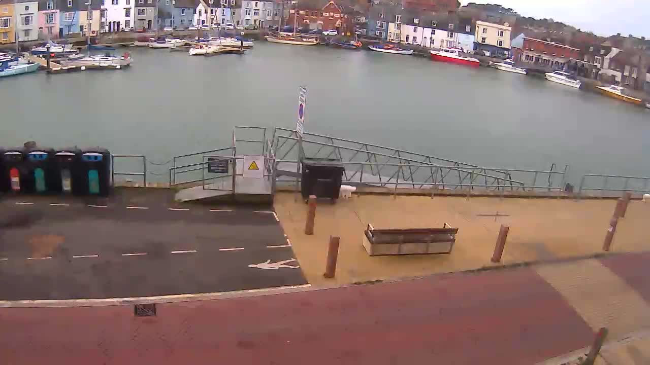 Weymouth Harbour Live Cam - Weymouth, Dorset, South West, England, United Kingdom