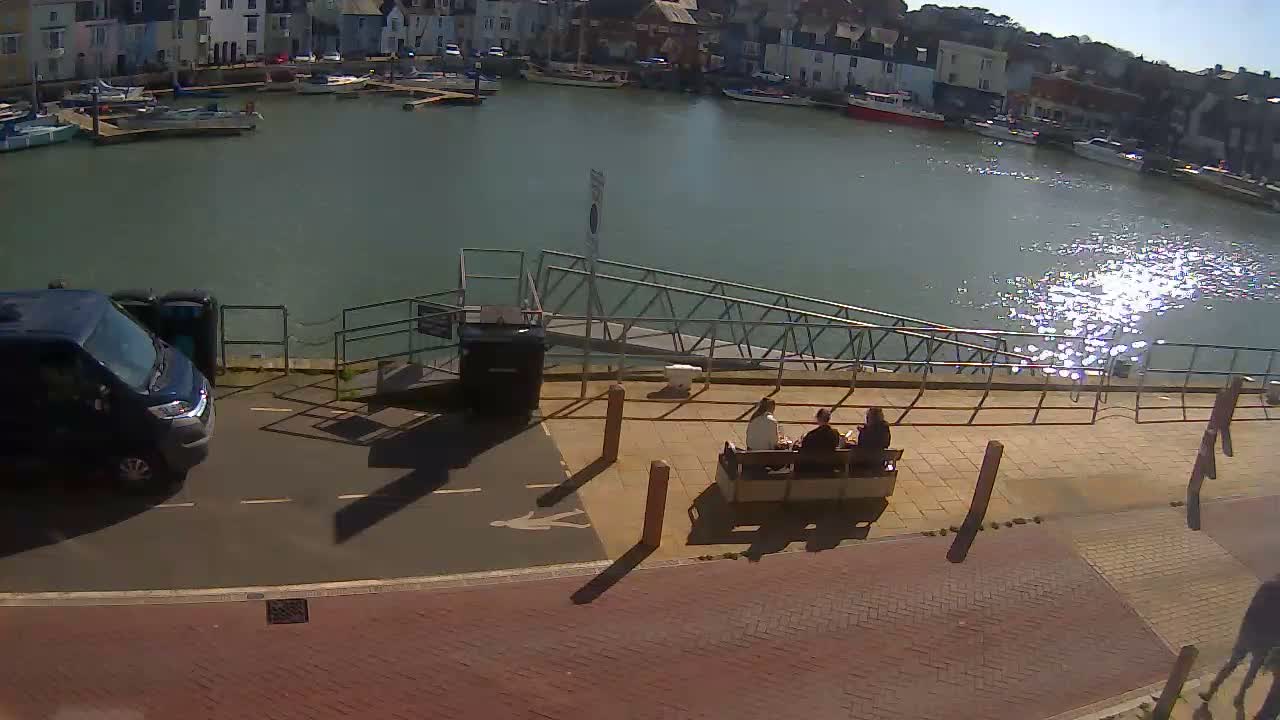 Weymouth Harbour Live Cam - Weymouth, Dorset, South West, England, United Kingdom