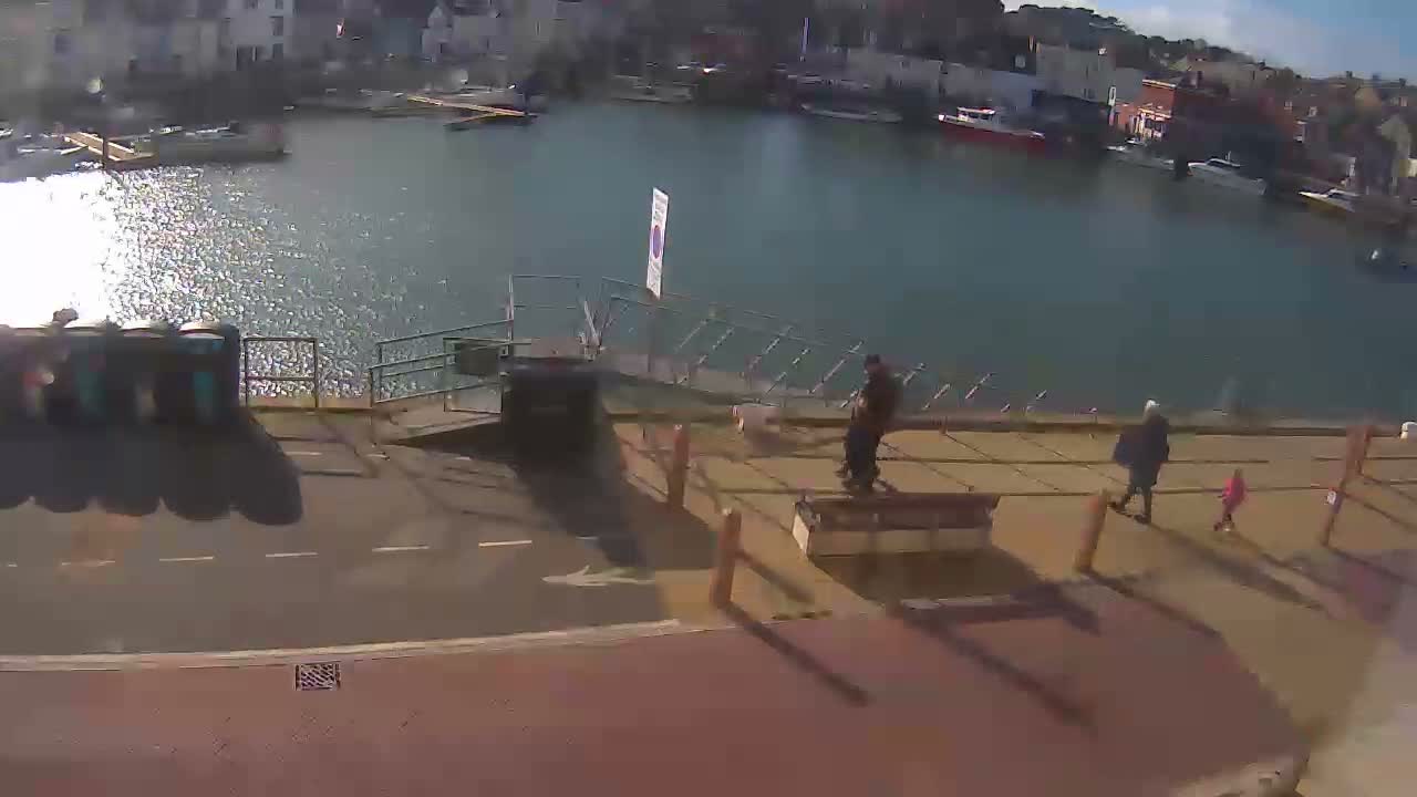 Weymouth Harbour Live Cam - Weymouth, Dorset, South West, England, United Kingdom
