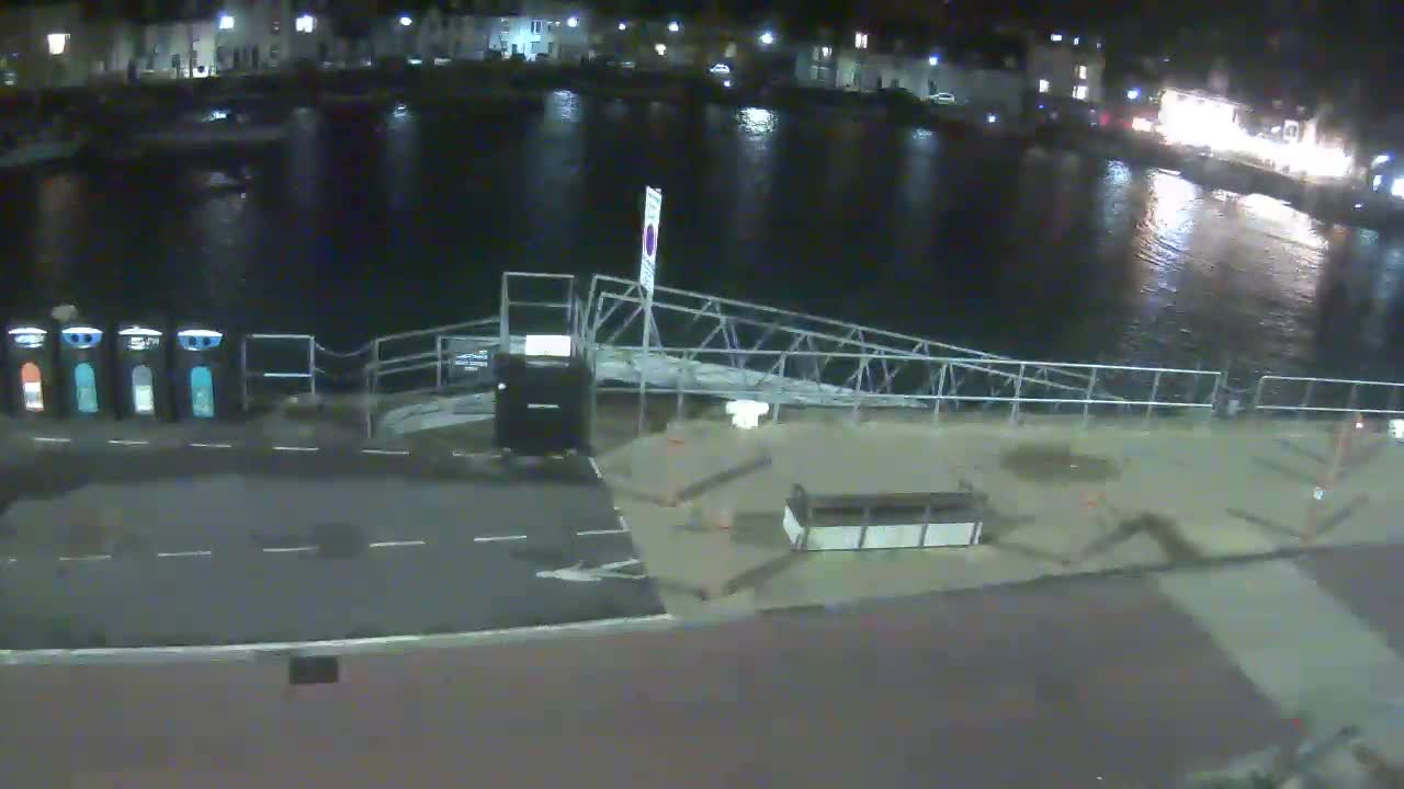 Weymouth Harbour Live Cam - Weymouth, Dorset, South West, England, United Kingdom