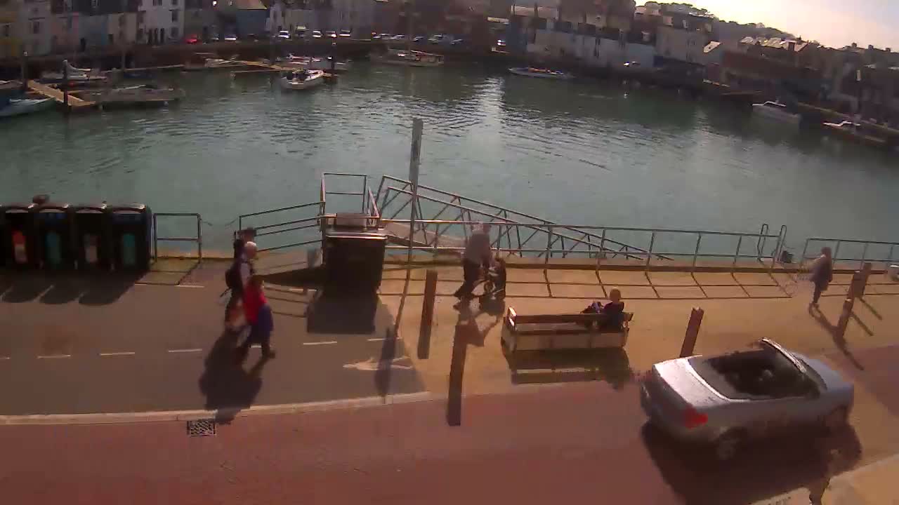 Weymouth Harbour Live Cam - Weymouth, Dorset, South West, England, United Kingdom