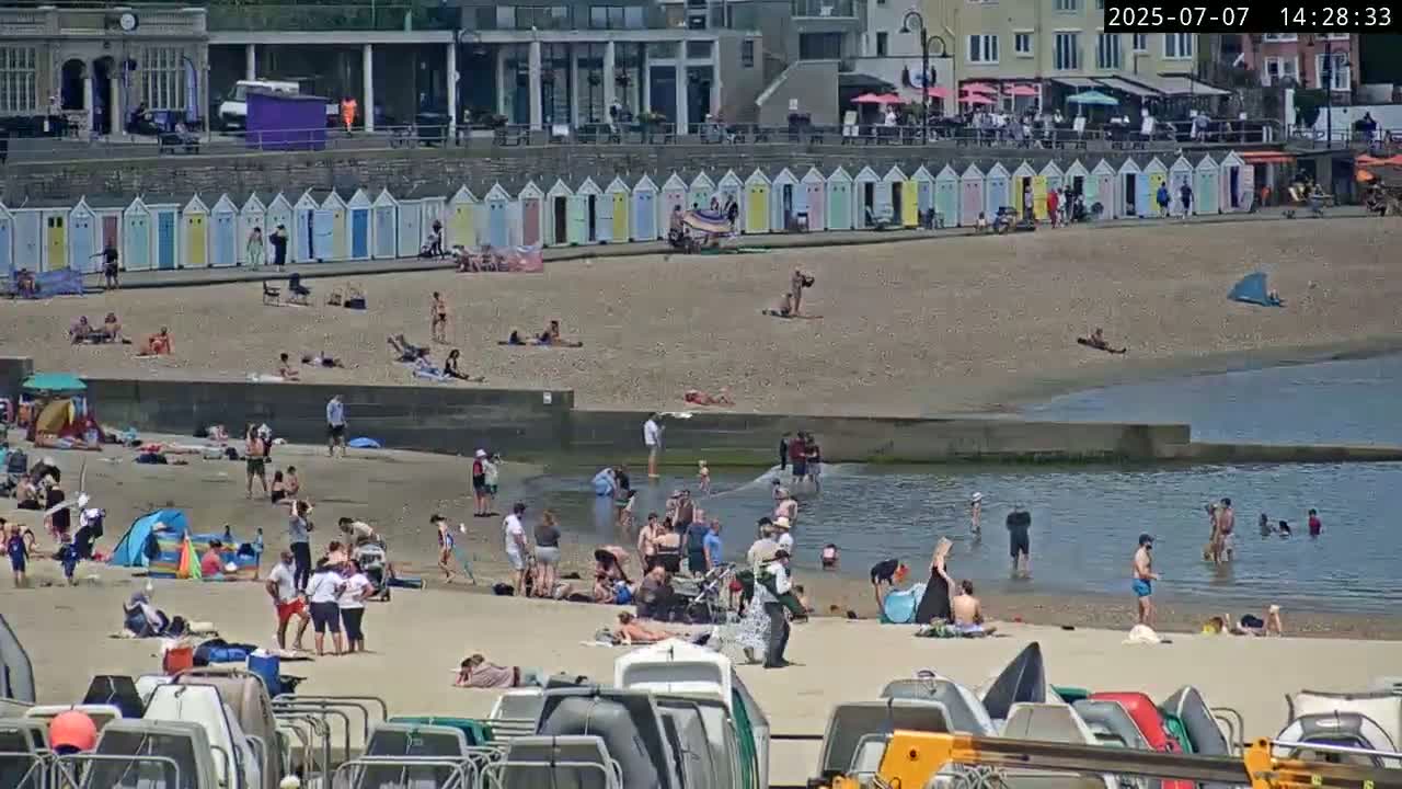 Lyme Regis Harbour Live Cam - Lyme Regis, Dorset, South West, England, United Kingdom