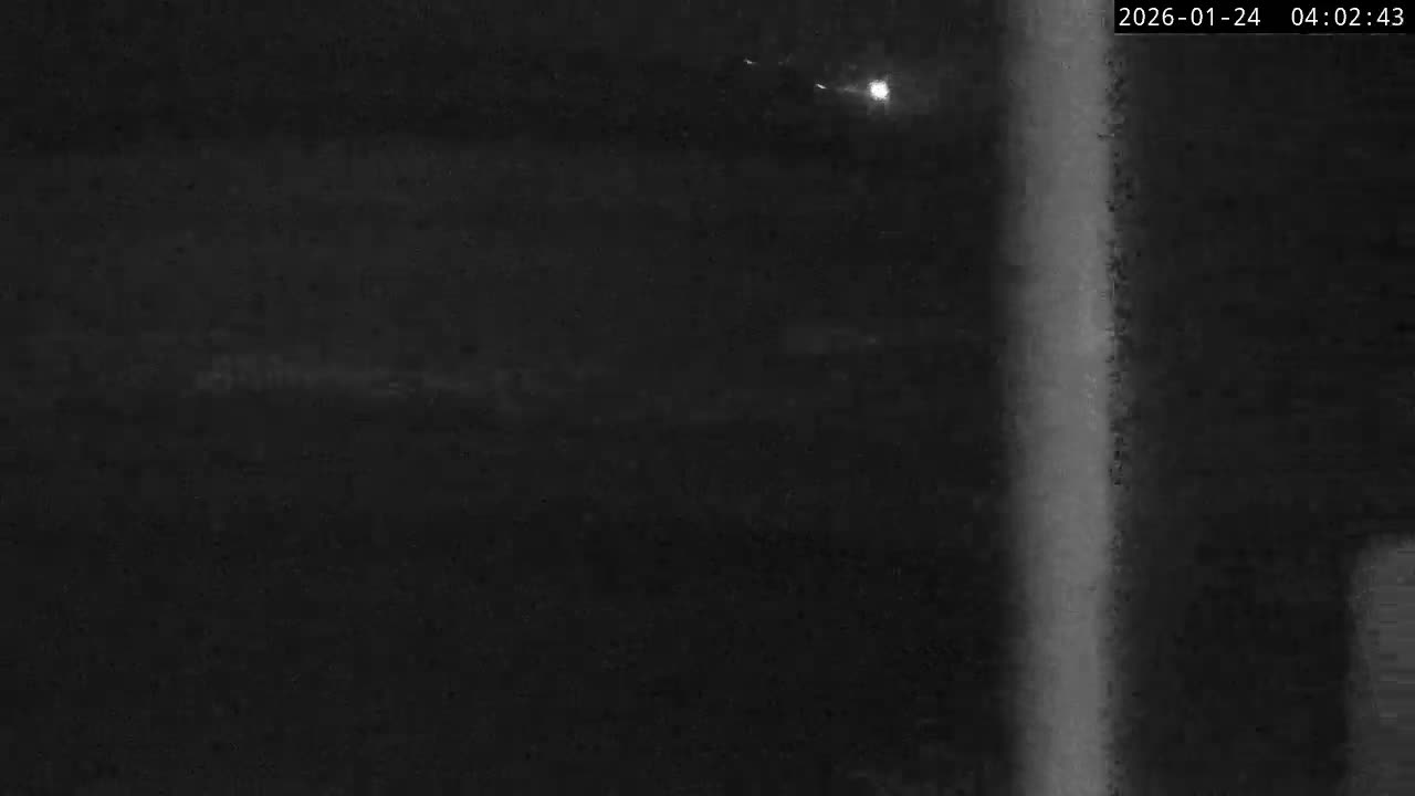 Lyme Regis Harbour Live Cam - Lyme Regis, Dorset, South West, England, United Kingdom