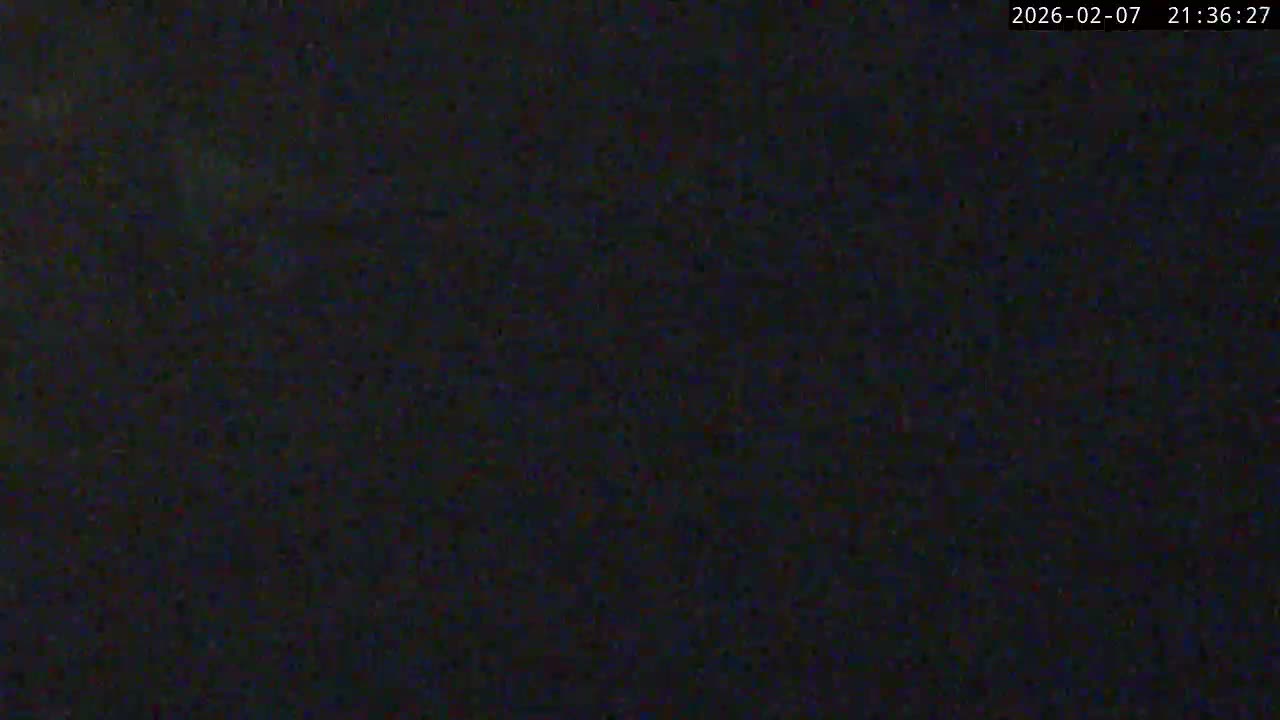 Lyme Regis Harbour Live Cam - Lyme Regis, Dorset, South West, England, United Kingdom