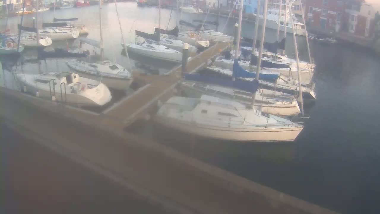 Old Harbour Weymouth Live Cam - Weymouth, Dorset, South West, England, United Kingdom