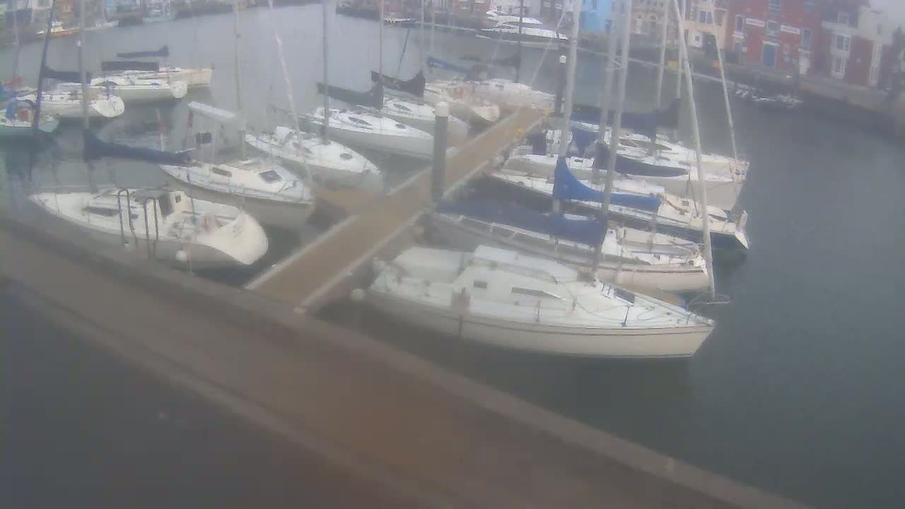 Old Harbour Weymouth Live Cam - Weymouth, Dorset, South West, England, United Kingdom