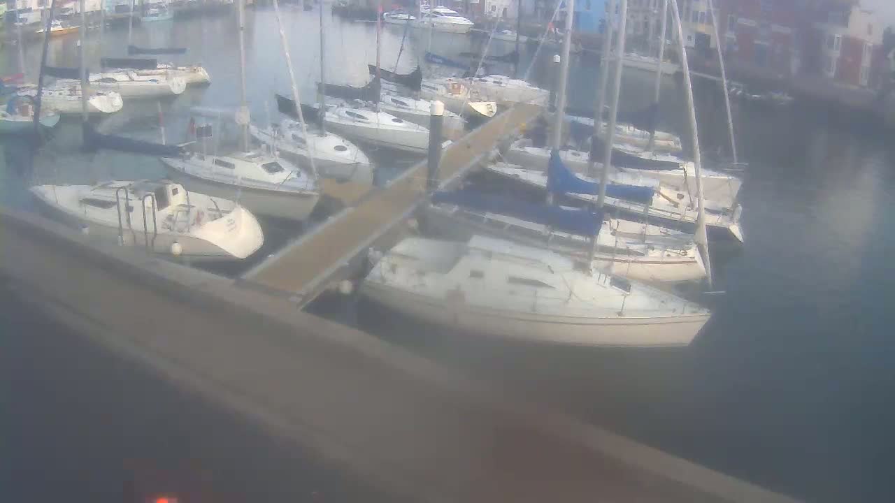 Old Harbour Weymouth Live Cam - Weymouth, Dorset, South West, England, United Kingdom