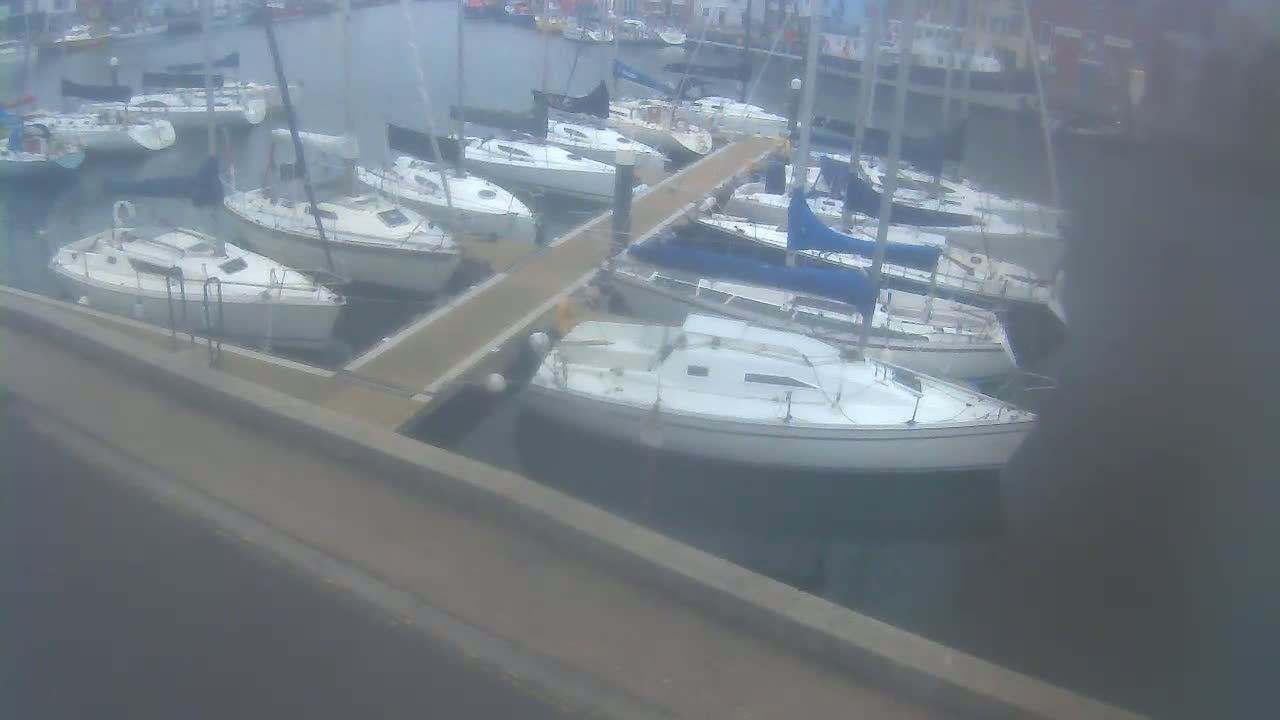 Old Harbour Weymouth Live Cam - Weymouth, Dorset, South West, England, United Kingdom