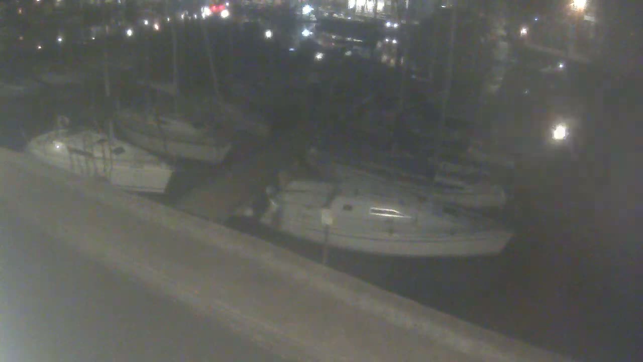 Old Harbour Weymouth Live Cam - Weymouth, Dorset, South West, England, United Kingdom
