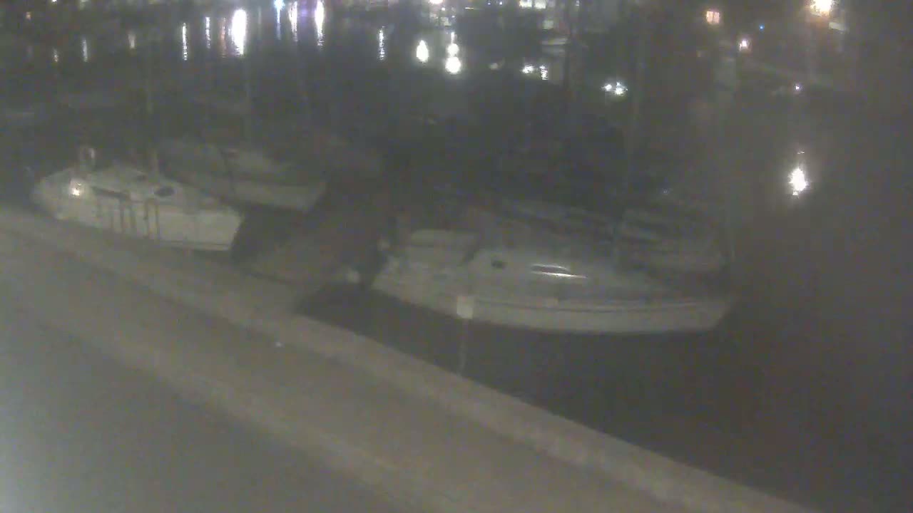 Old Harbour Weymouth Live Cam - Weymouth, Dorset, South West, England, United Kingdom