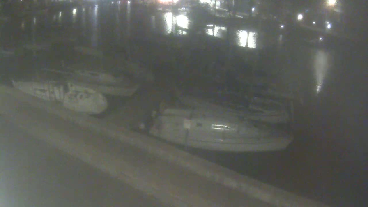 Old Harbour Weymouth Live Cam - Weymouth, Dorset, South West, England, United Kingdom