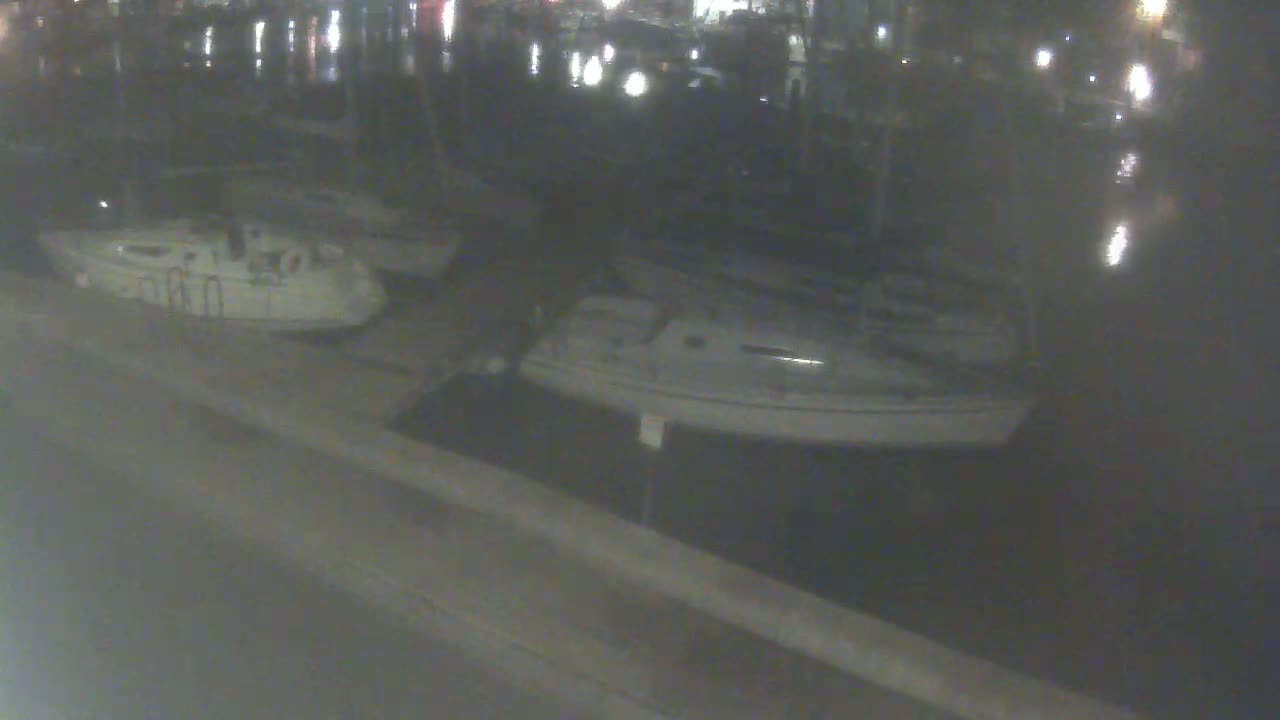 Old Harbour Weymouth Live Cam - Weymouth, Dorset, South West, England, United Kingdom