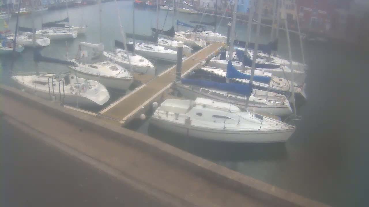 Old Harbour Weymouth Live Cam - Weymouth, Dorset, South West, England, United Kingdom