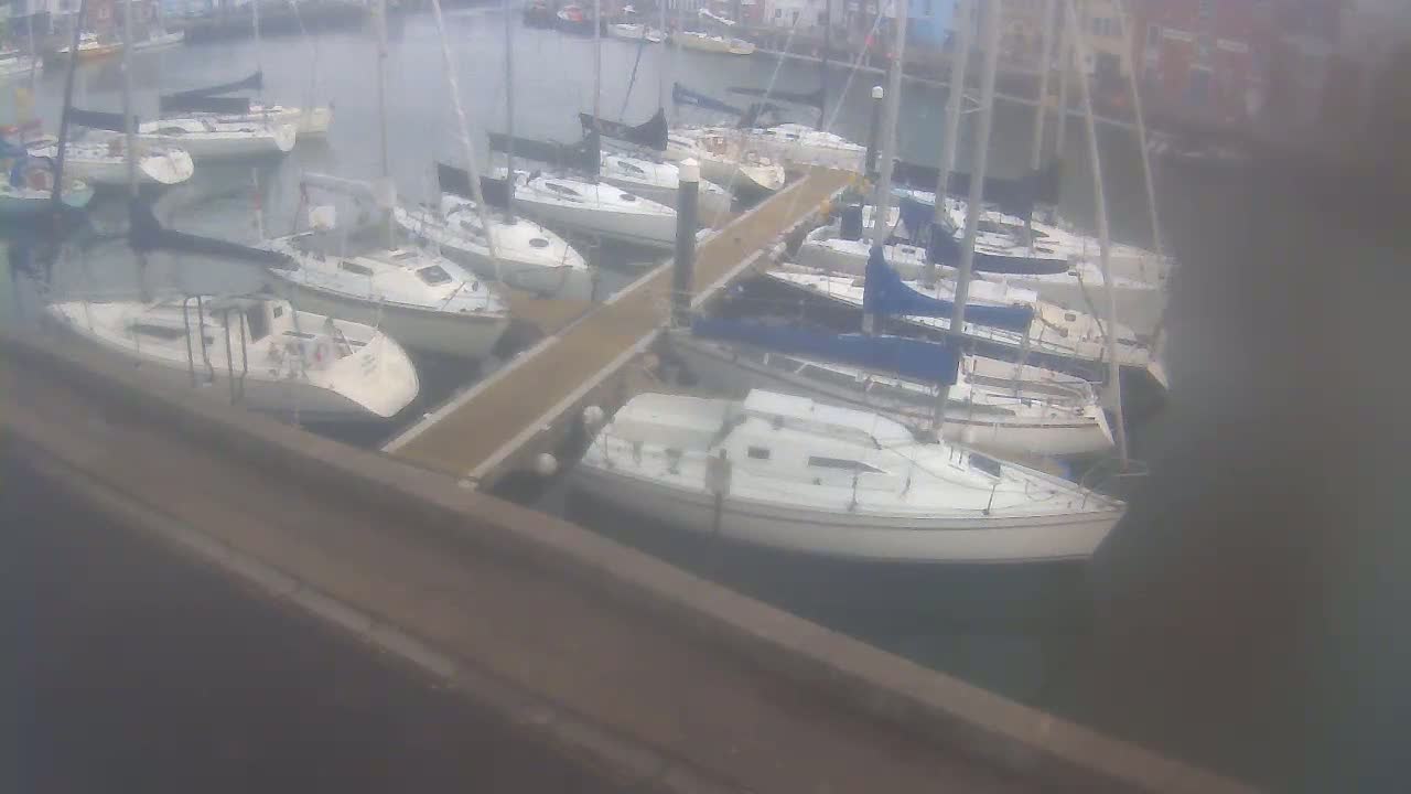 Old Harbour Weymouth Live Cam - Weymouth, Dorset, South West, England, United Kingdom