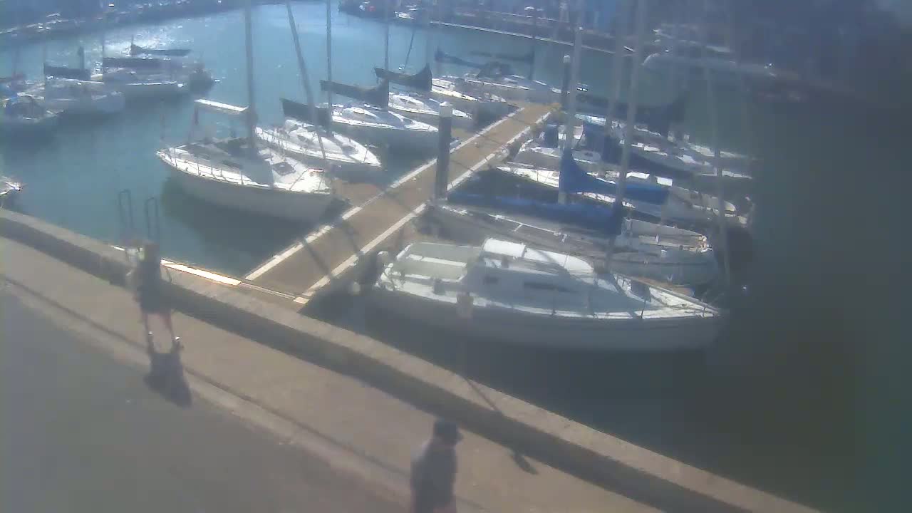 Old Harbour Weymouth Live Cam - Weymouth, Dorset, South West, England, United Kingdom