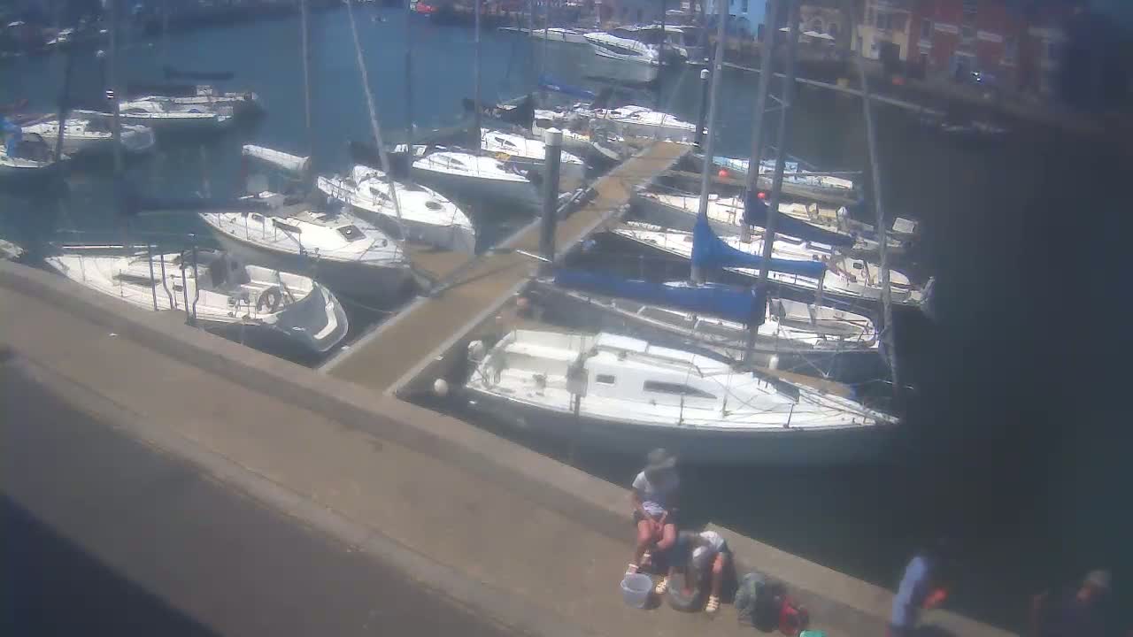 Old Harbour Weymouth Live Cam - Weymouth, Dorset, South West, England, United Kingdom