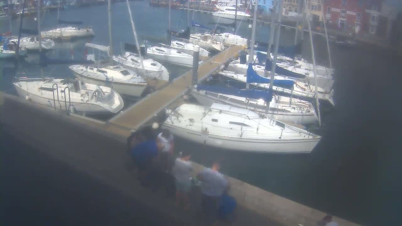 Old Harbour Weymouth Live Cam - Weymouth, Dorset, South West, England, United Kingdom