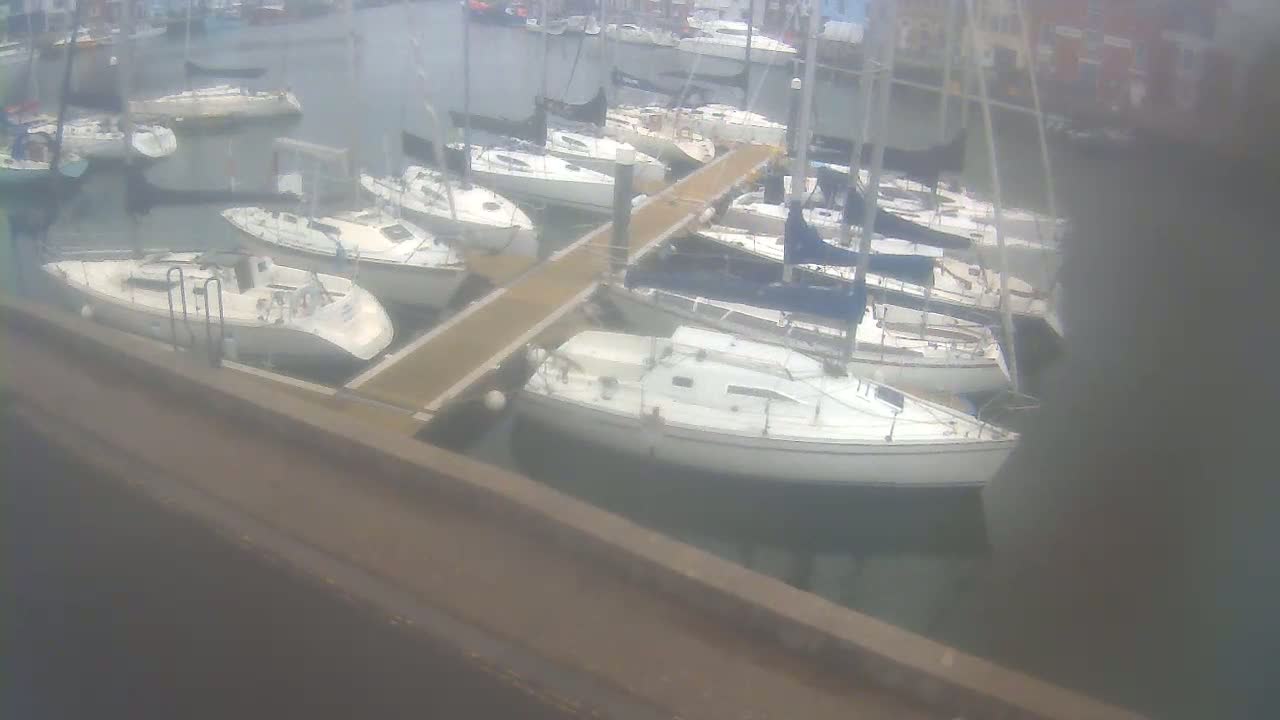 Old Harbour Weymouth Live Cam - Weymouth, Dorset, South West, England, United Kingdom