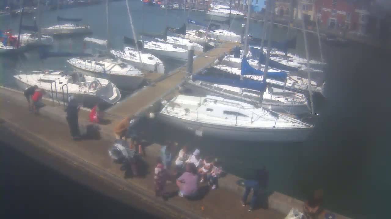 Old Harbour Weymouth Live Cam - Weymouth, Dorset, South West, England, United Kingdom