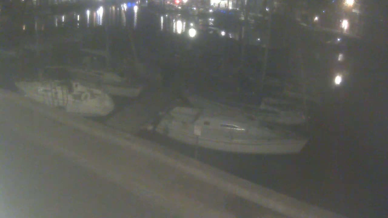 Old Harbour Weymouth Live Cam - Weymouth, Dorset, South West, England, United Kingdom