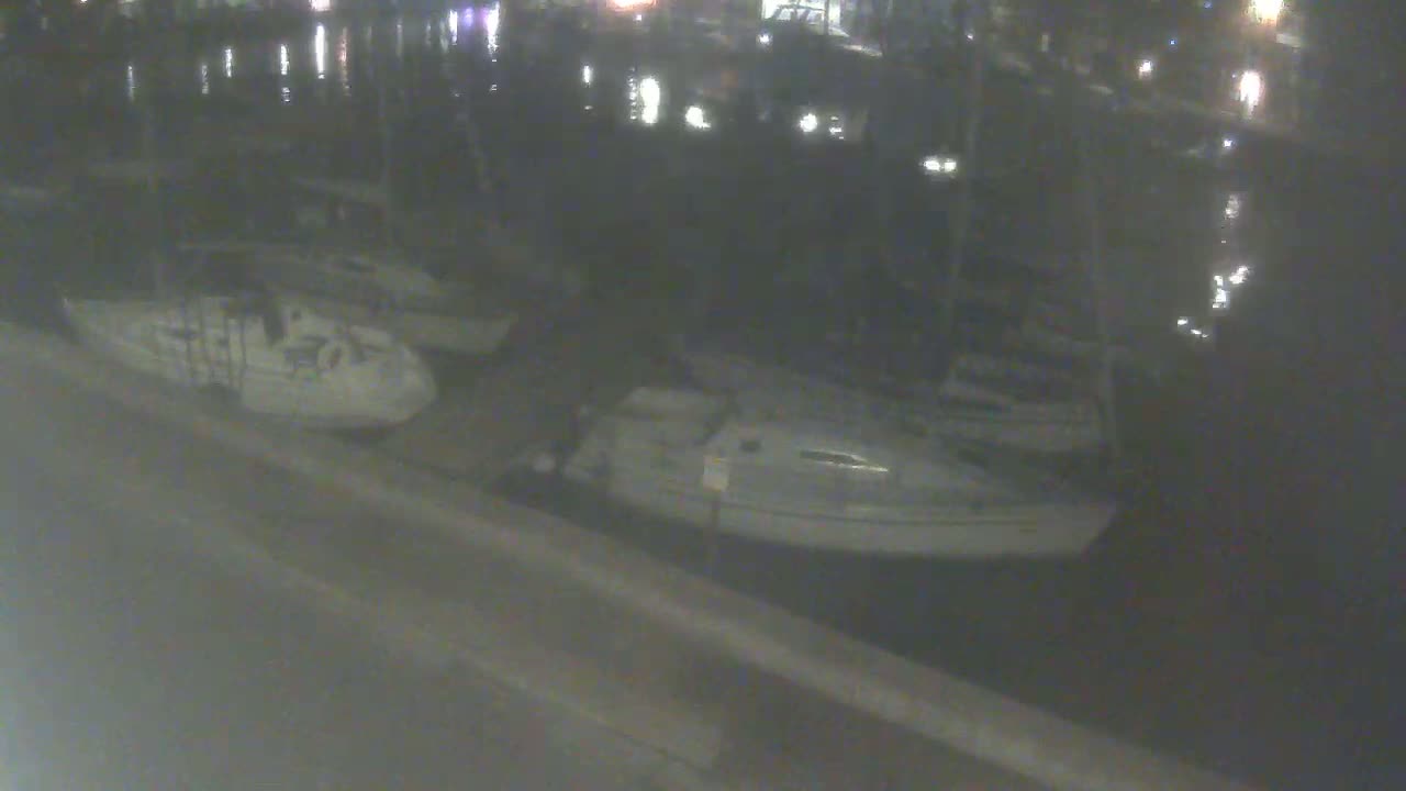 Old Harbour Weymouth Live Cam - Weymouth, Dorset, South West, England, United Kingdom