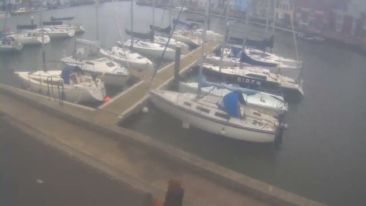 Old Harbour Weymouth Live Cam - Weymouth, Dorset, South West, England, United Kingdom