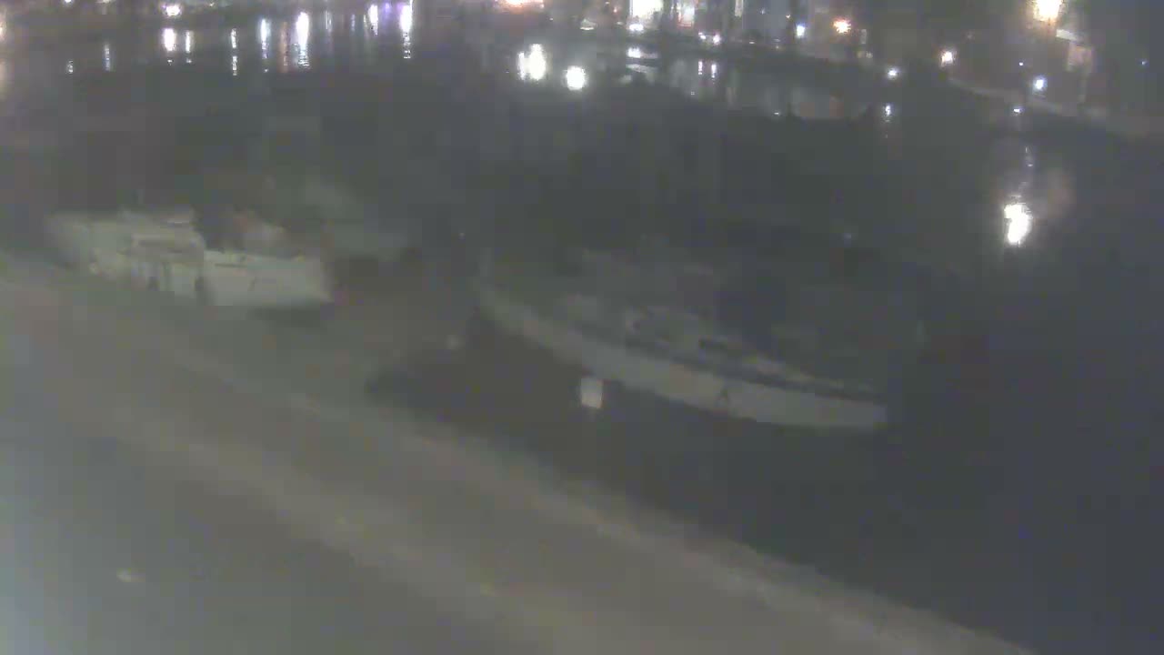 Old Harbour Weymouth Live Cam - Weymouth, Dorset, South West, England, United Kingdom