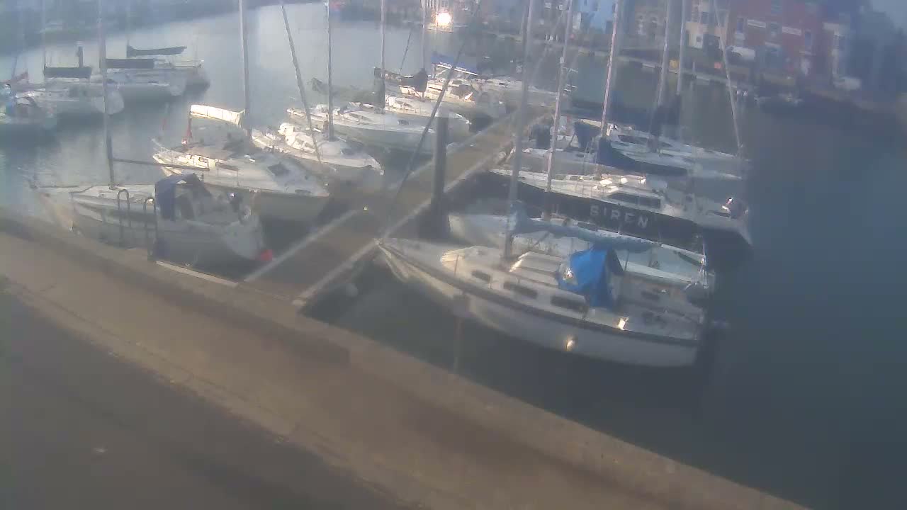 Old Harbour Weymouth Live Cam - Weymouth, Dorset, South West, England, United Kingdom