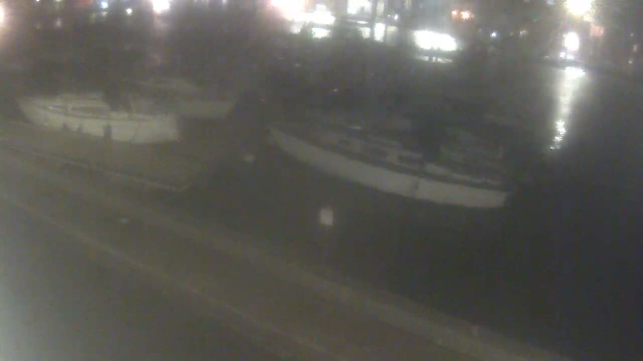 Old Harbour Weymouth Live Cam - Weymouth, Dorset, South West, England, United Kingdom