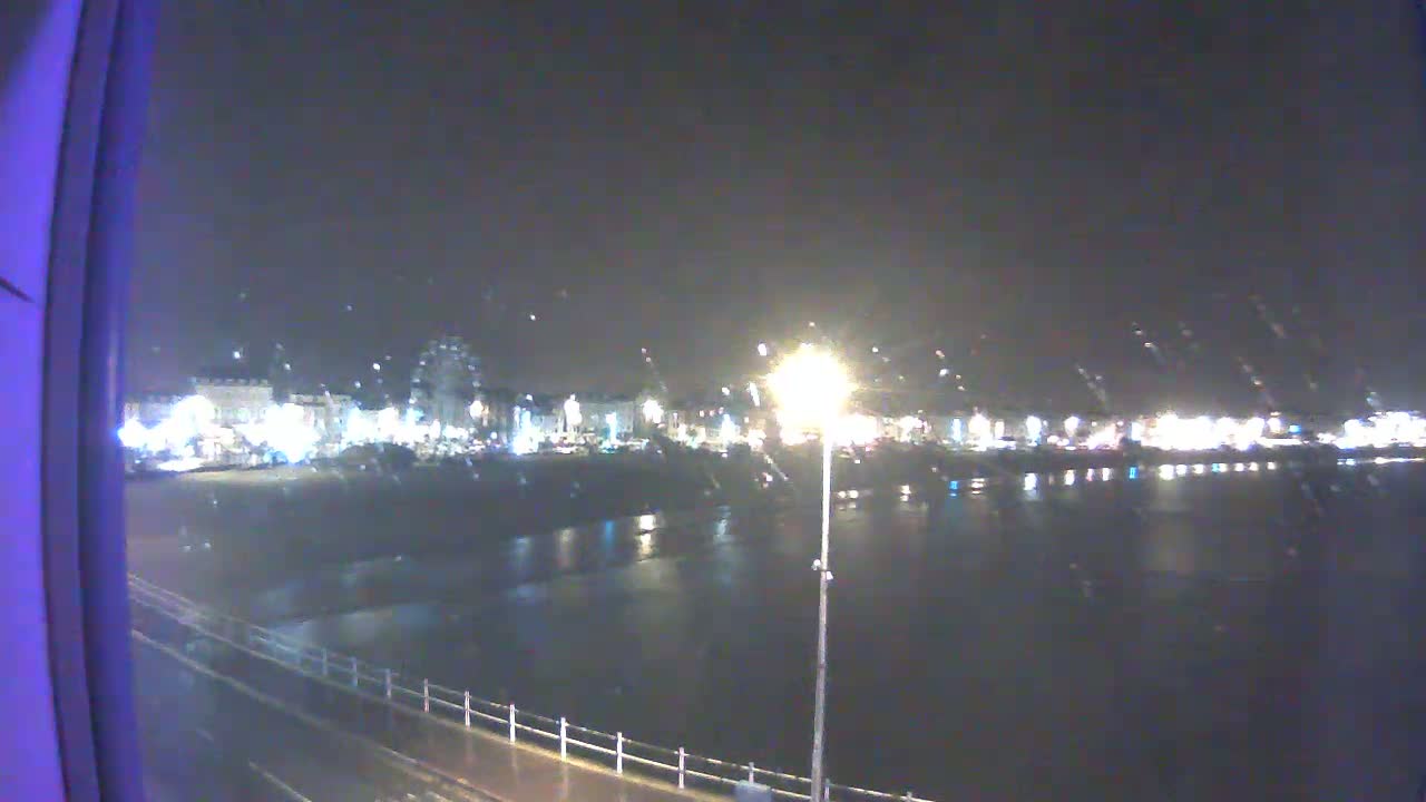 Weymouth City & Beach Live Cam - Weymouth, Dorset, South West, England, United Kingdom